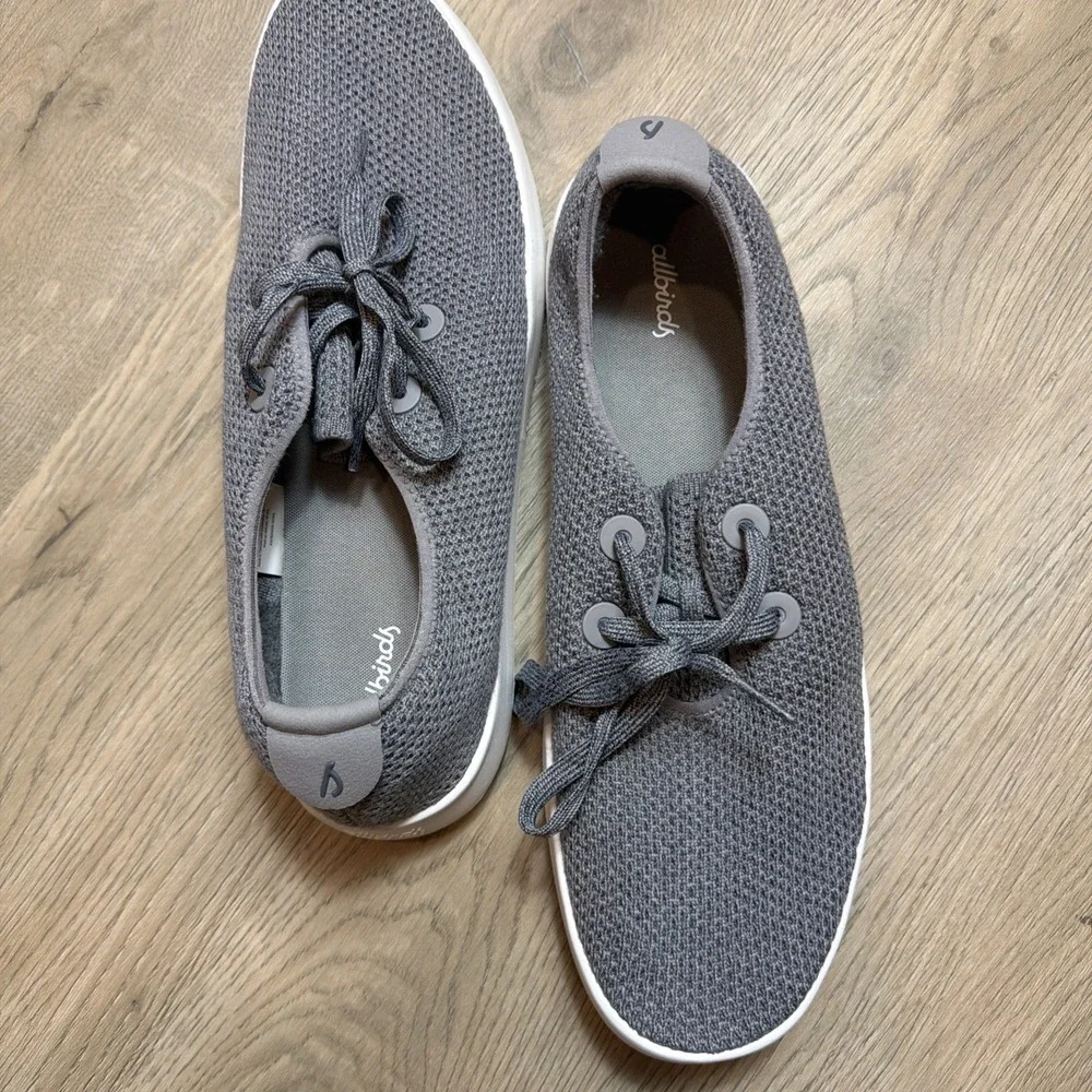 allbirds see picture